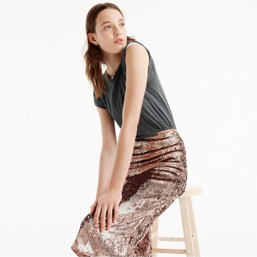 J. Crew Sequin Pencil Skirt in Rose Gold Size 2